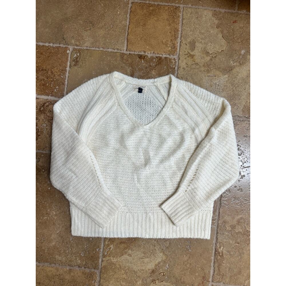Universal Thread Knit Sweater Bundle - Picture 2 of 5